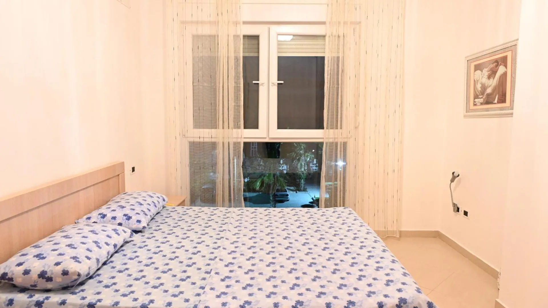 Holiday Apartments - Shëngjin
